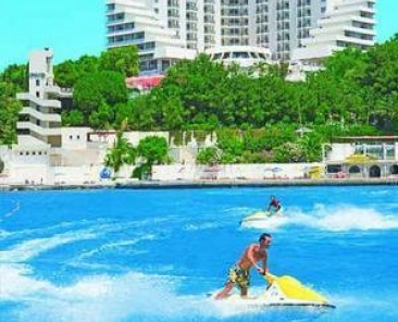 Onura Otel Kuşadası
